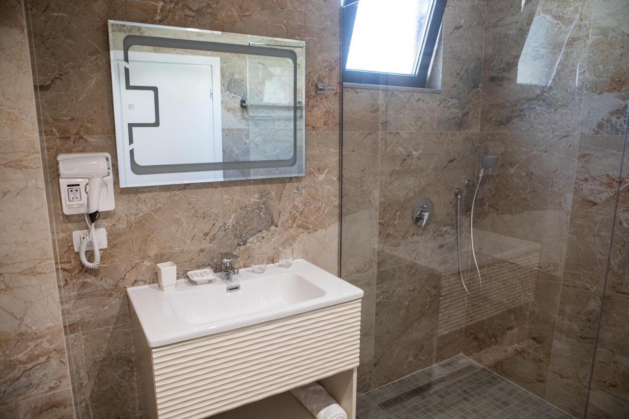 Hotel Кепаро Экстерьер фото